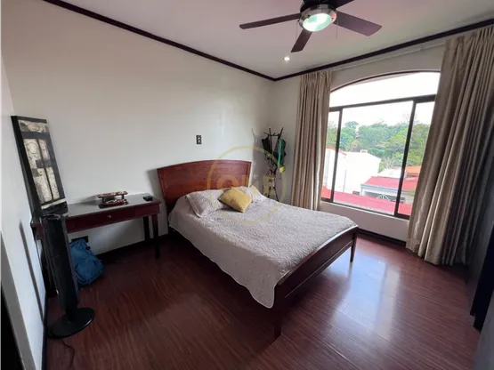 Elegant Residence in Alajuela - image 13