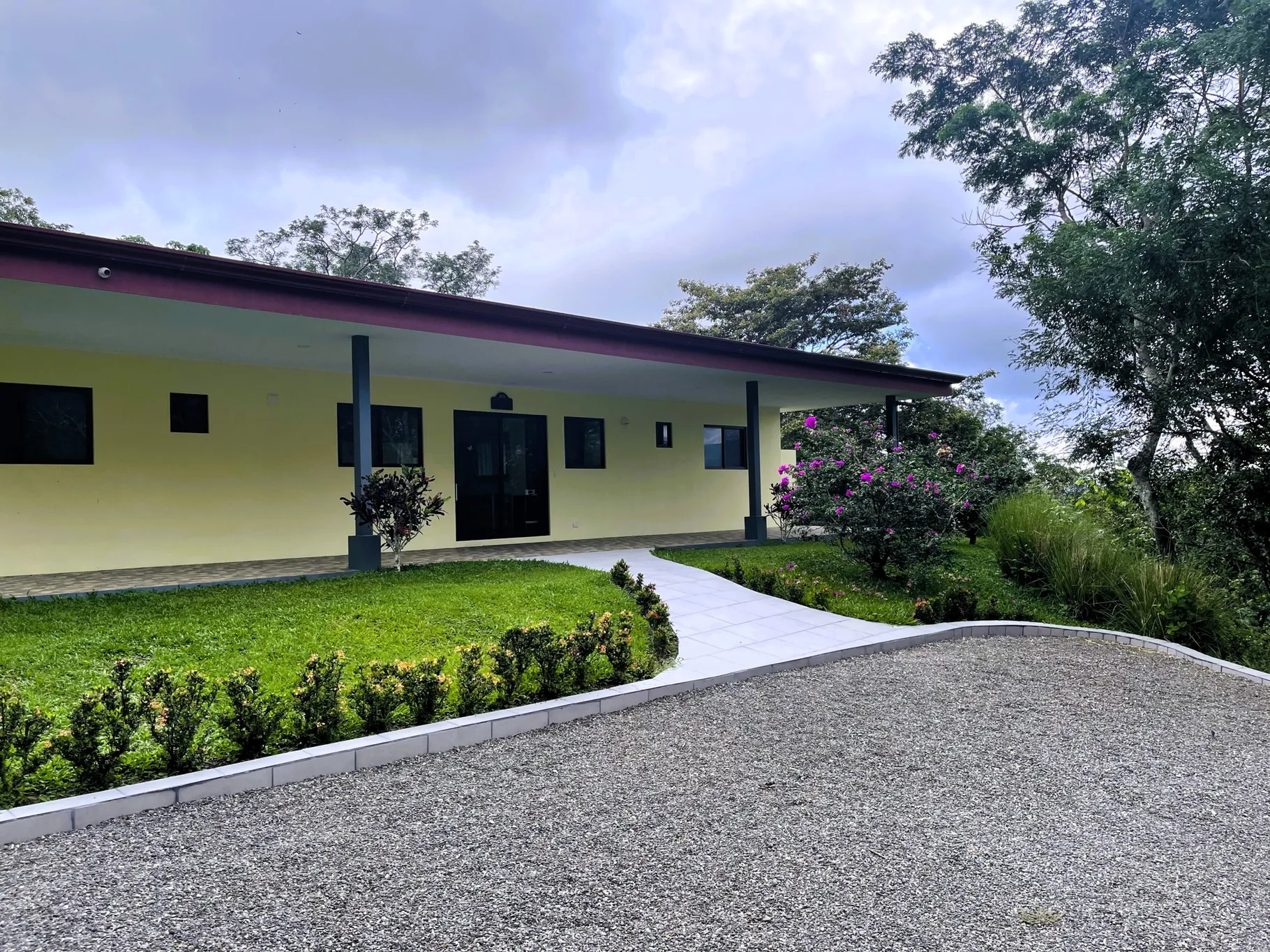 HOUSE FOR SALE WITH SPECTACULAR OCEAN VIEWS – SAN RAMON, ALAJUELA - image 8