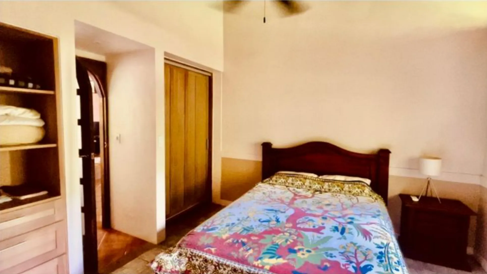 ELEGANT TUSCAN-STYLE HOUSE WITH SWIMMING POOL IN OJOCHAL, COSTA RICA - image 7