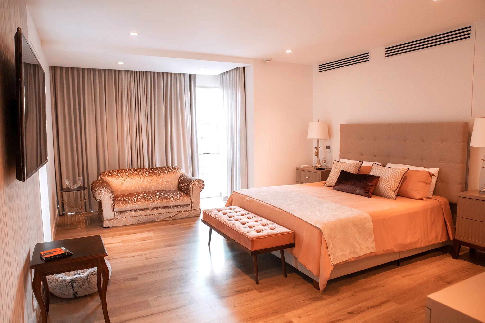 Penthouse for Sale in Central Park Condominium, Escazú - image 13