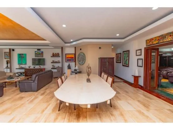 Luxurious Independent House for Sale or Rent in Escazú -Luxury - image 11
