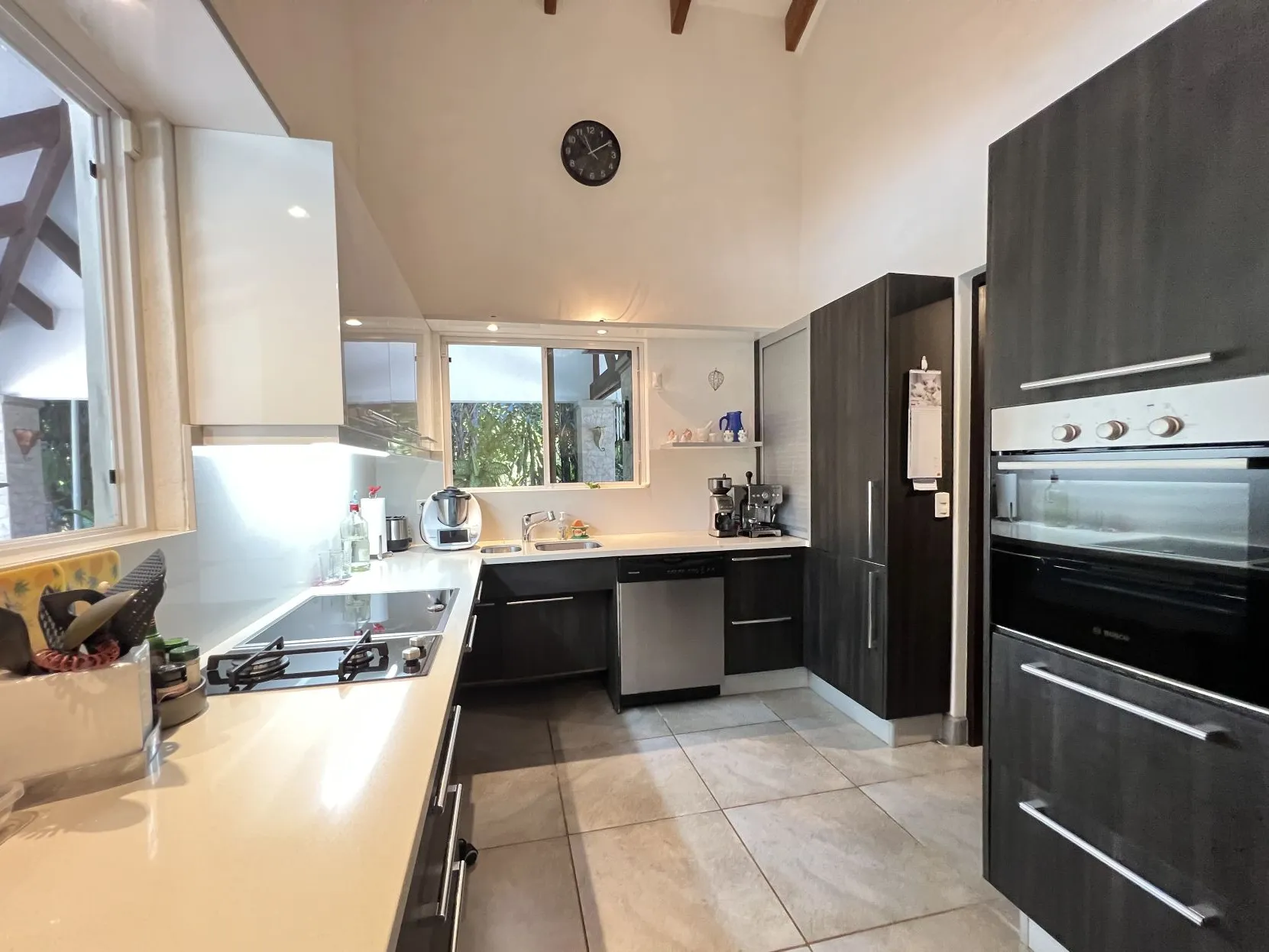 Villa Palma Royal Exclusive Private Estate with Modern Luxury and Natural Charm with horse stables in Las Delicias Santa Teresa - image 14