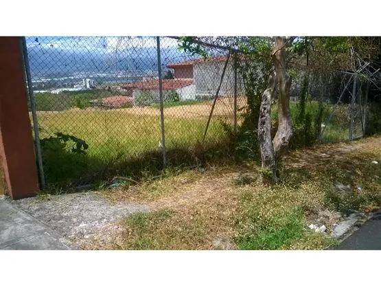 Lote -Terreno con vista para construir en Distrito Cuatro Escazú - image 3