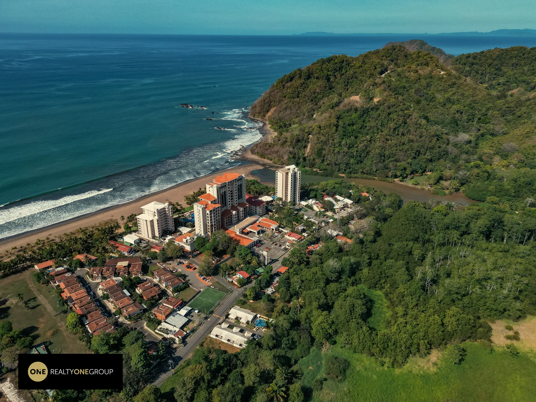 Lot just a few meters from Jaco Beach - image 6
