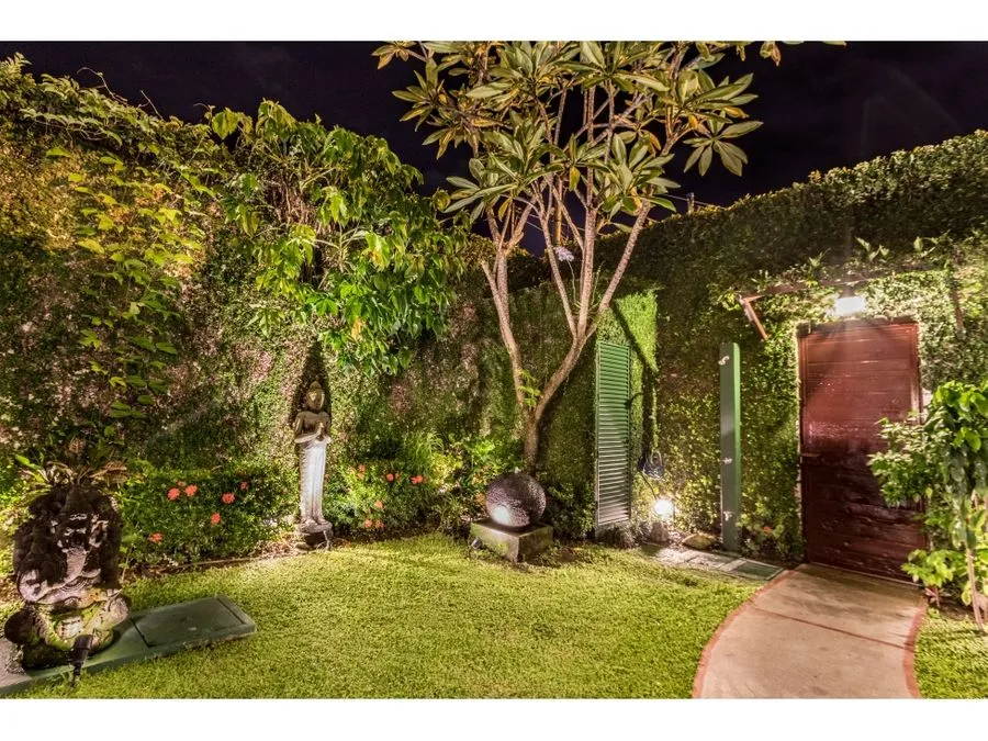  Spectacular Luxury house in Jaco Beach - image 5