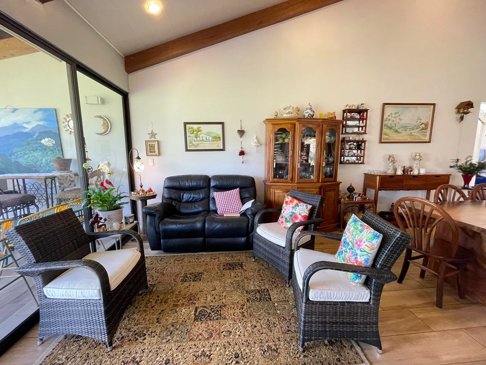 FOR SALE: Charming Get away Property in Zaragoza de Palmares - image 7