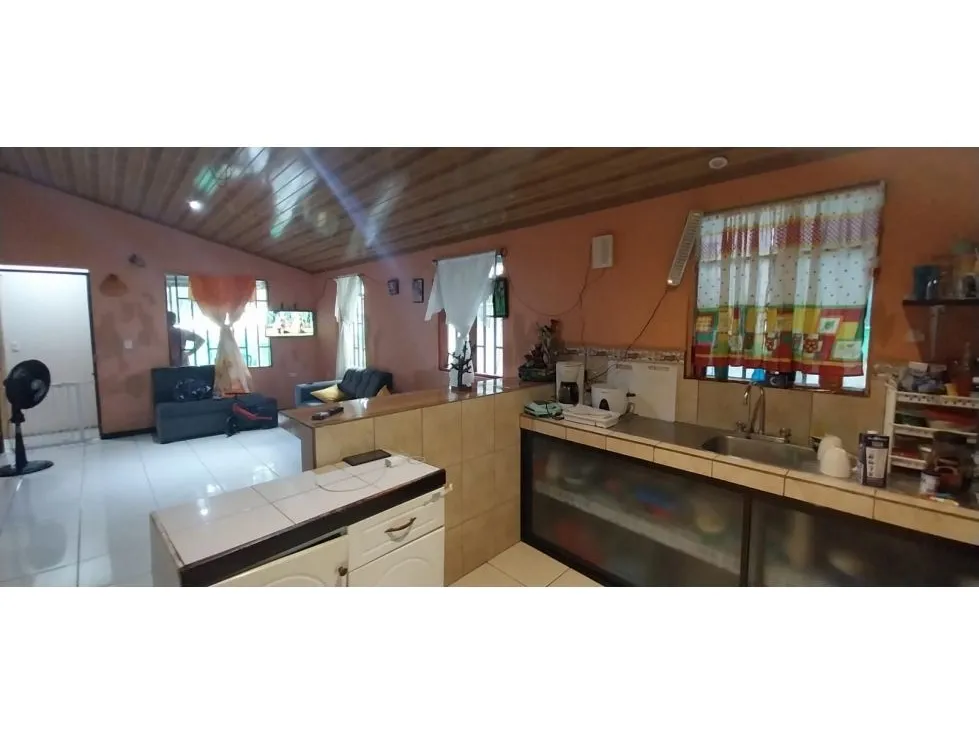 Practical home in Manuel Antonio - image 13