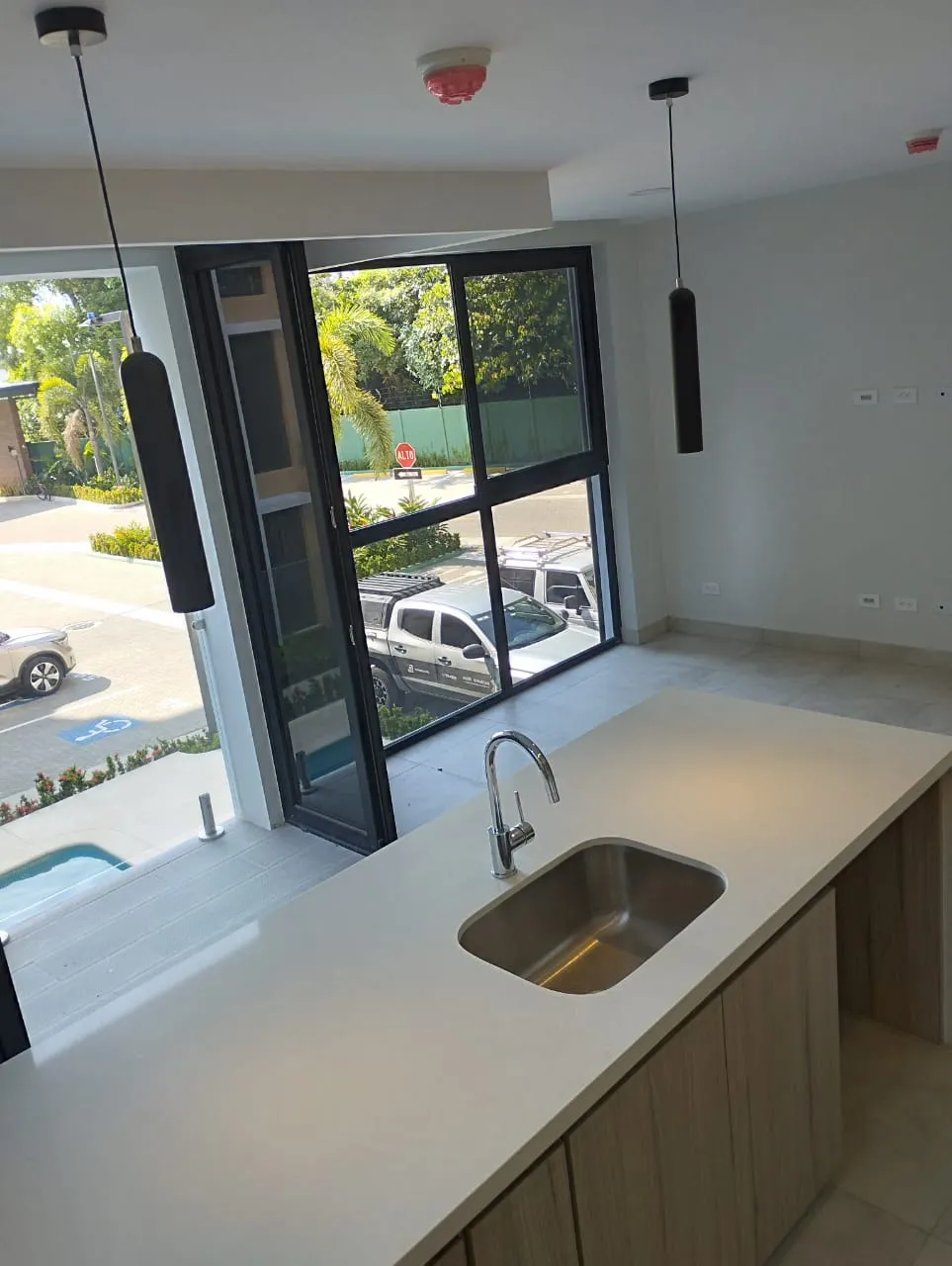 Torres del Mar – Modern New Condo Just Steps from Jaco Beach - image 3