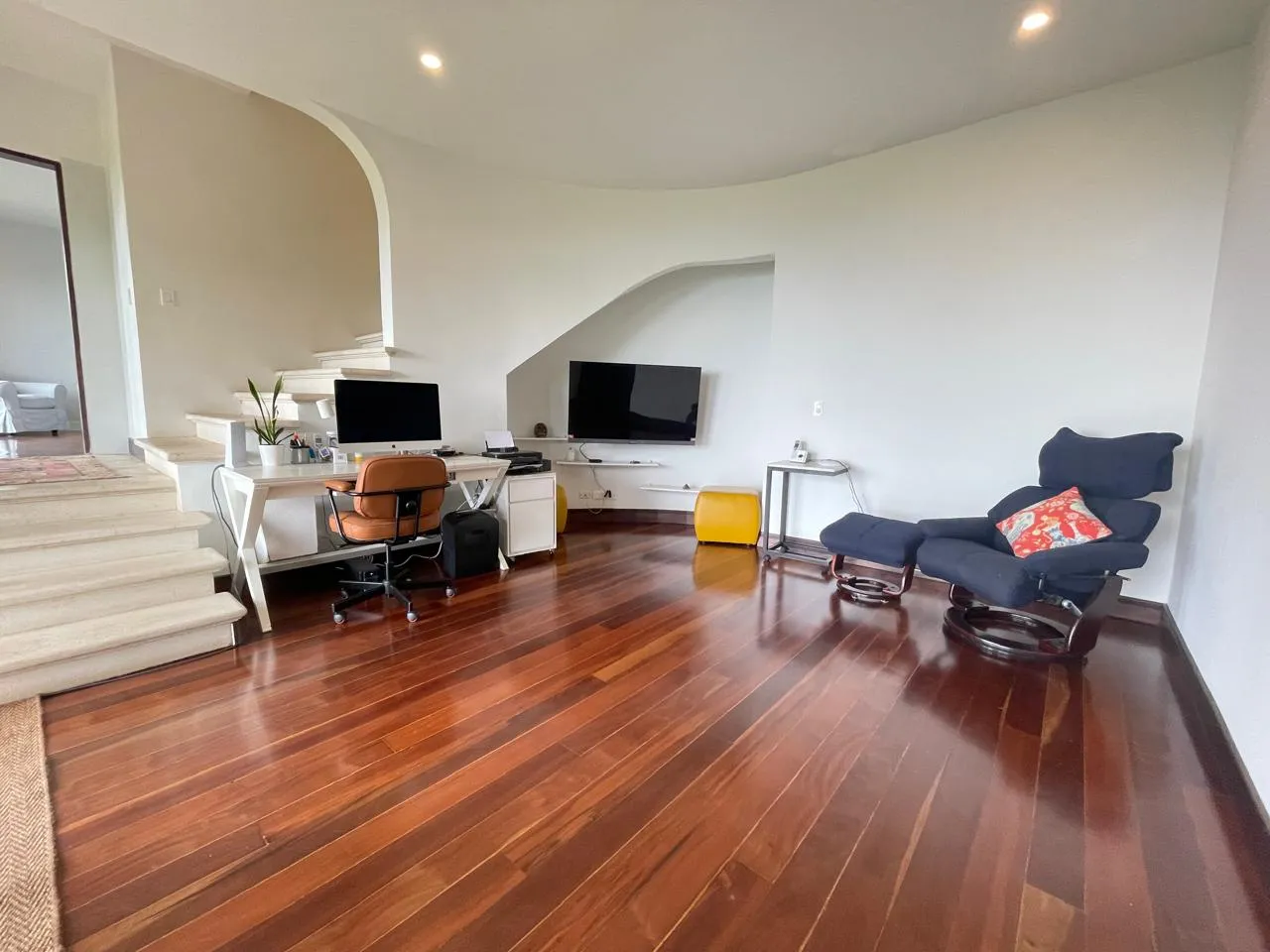 For Sale: House with Spectacular Views in Santa Ana - image 12