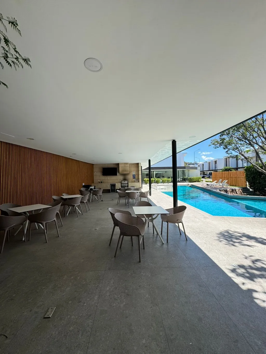 House FOR SALE in an exclusive condominium located in Santa Ana, Pozos. 📍Bulevar Santa Ana Condominium - image 15