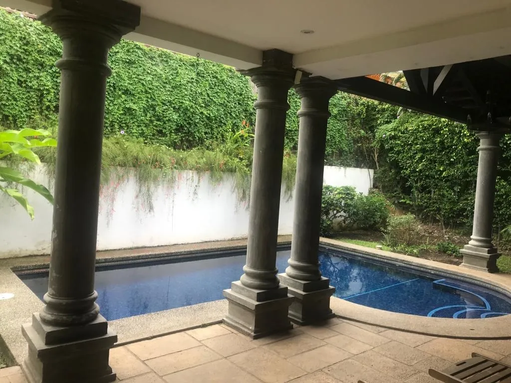 Sale / Beautiful House in Condominium, Lindora, Pozos, Santa Ana, San Jose - image 14