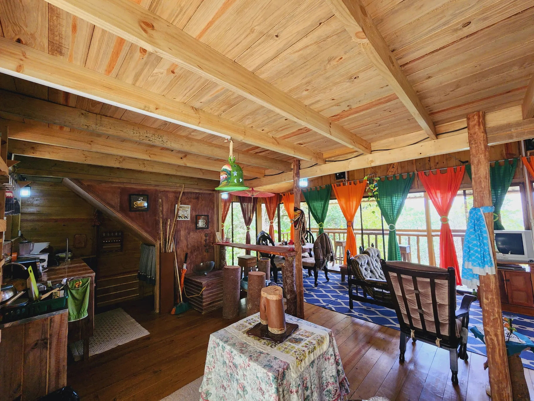 COZY MOUNTAIN RETREAT COTTAGE - image 13