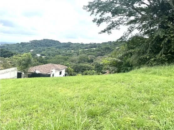 Sale / Impressive Lot in the Cerro Condominium, Ciudad, San Jose - image 9