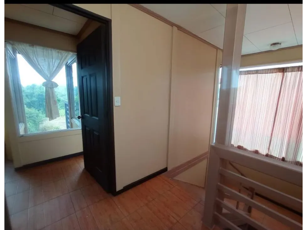 House in Volio, San Ramón - image 9