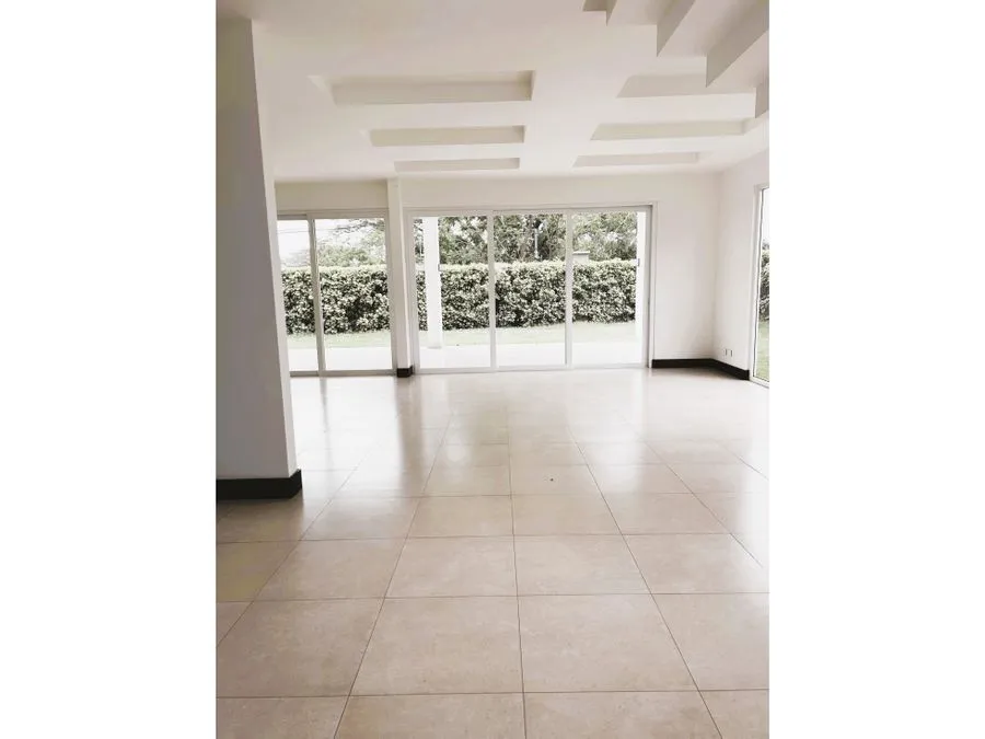 Vendo-Alquilo Casa, Lindora, Santa Ana - image 4