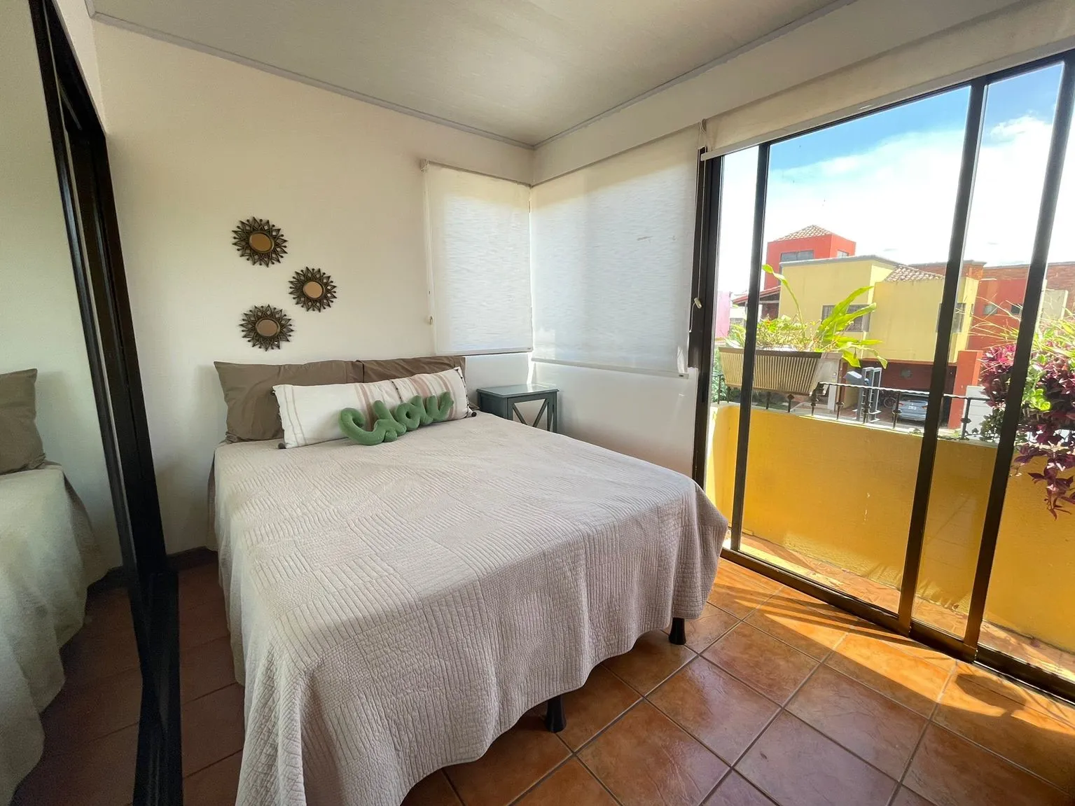 House for Sale or Rent in Belen - image 13