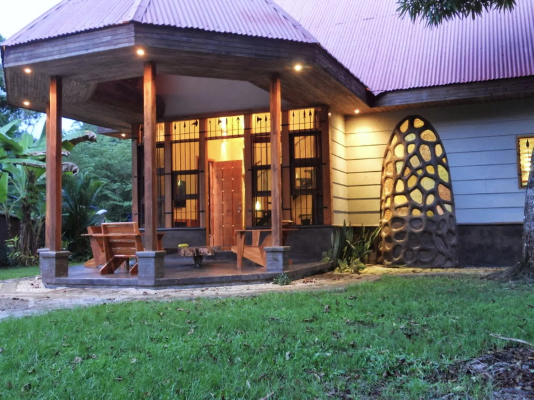 Gaudi-Inspired Beach house in Mal Pais - image 3