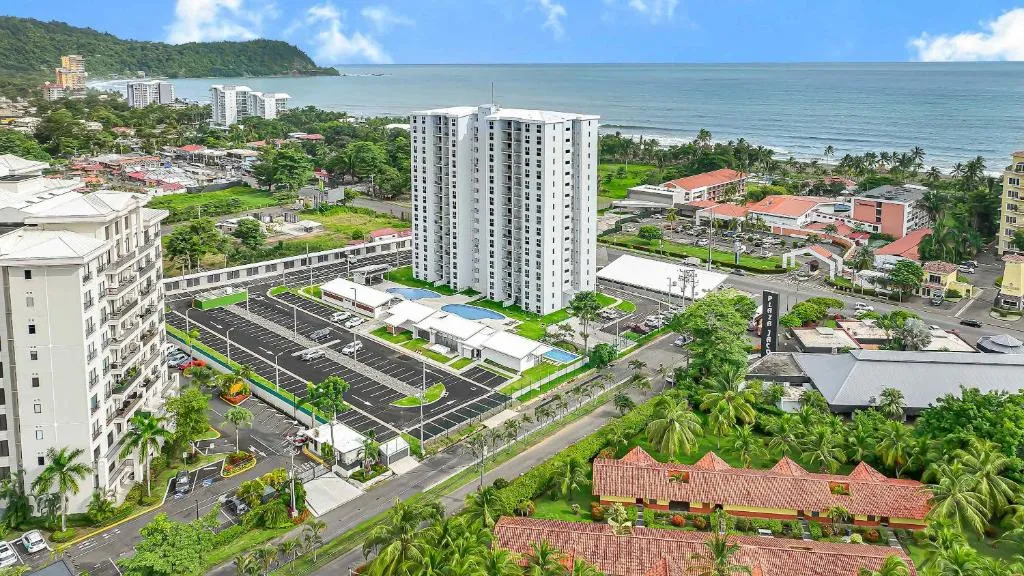 Viva Jacó Condo– Amazing Ocean View, 17th Floor - image 4
