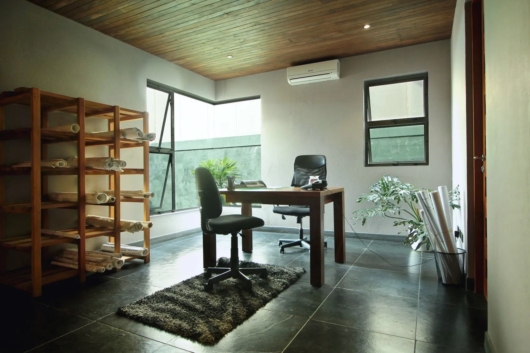 Incredible commercial investment opportunity in a prime location in the center of Santa Teresa - image 7