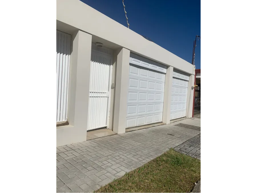 SE VENDE FOR SALE CASA FAVORITA EN ROHRMOSER - image 3