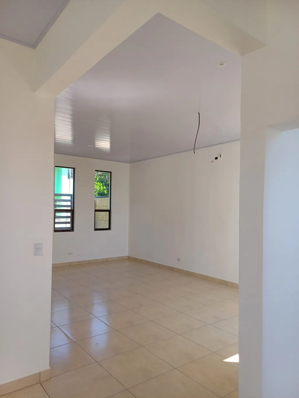 Brand-new two-story home with large backyard near Jacó - image 5