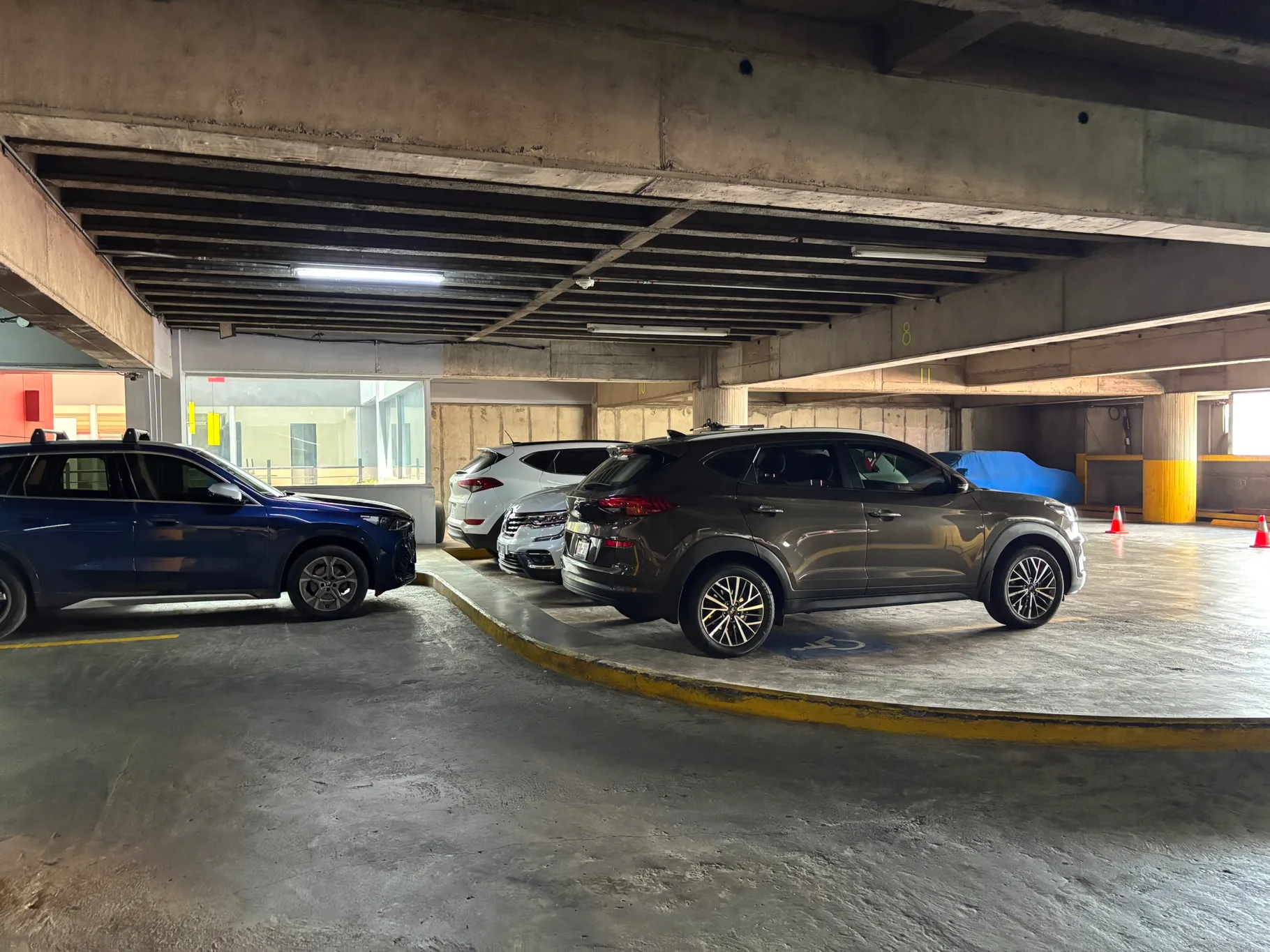 LOCALES COMERCIALES EN LA CAPITAL , SAN JOSE - image 4