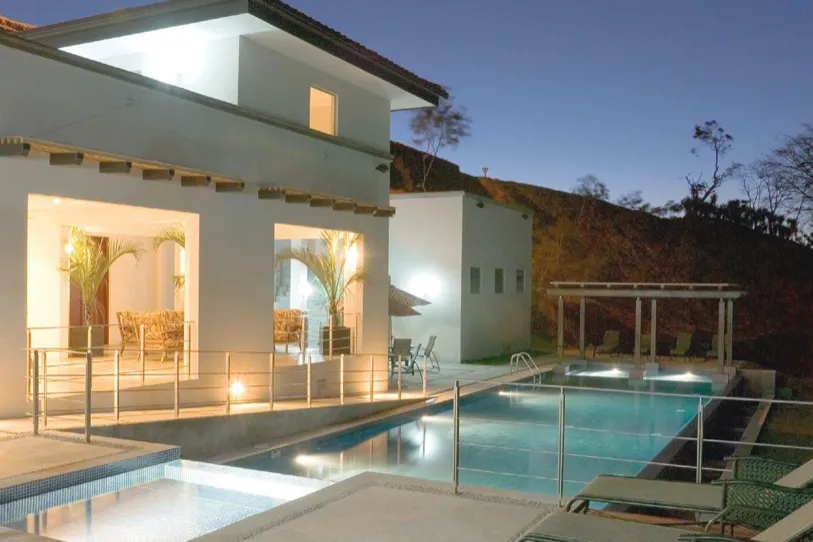 Sale / Impressive Lot in the Cerro Condominium, Ciudad, San Jose - image 1