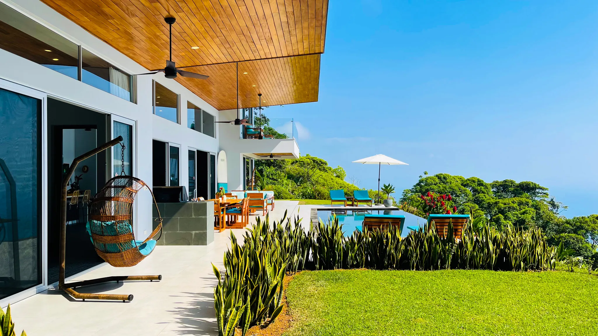 MODERN HOUSE WITH OCEAN VIEW IN COSTA VERDE ESTATES, DOMINICAL, PUNTARENAS - image 3