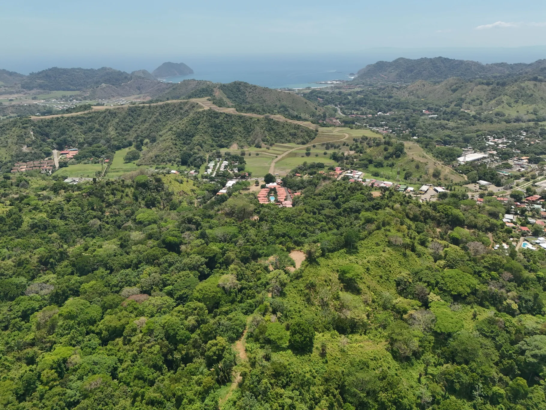 🌄 Prime Development Opportunity in Herradura – 206,657 m² with Ocean & Mountain Views 🌊🌿 - image 8