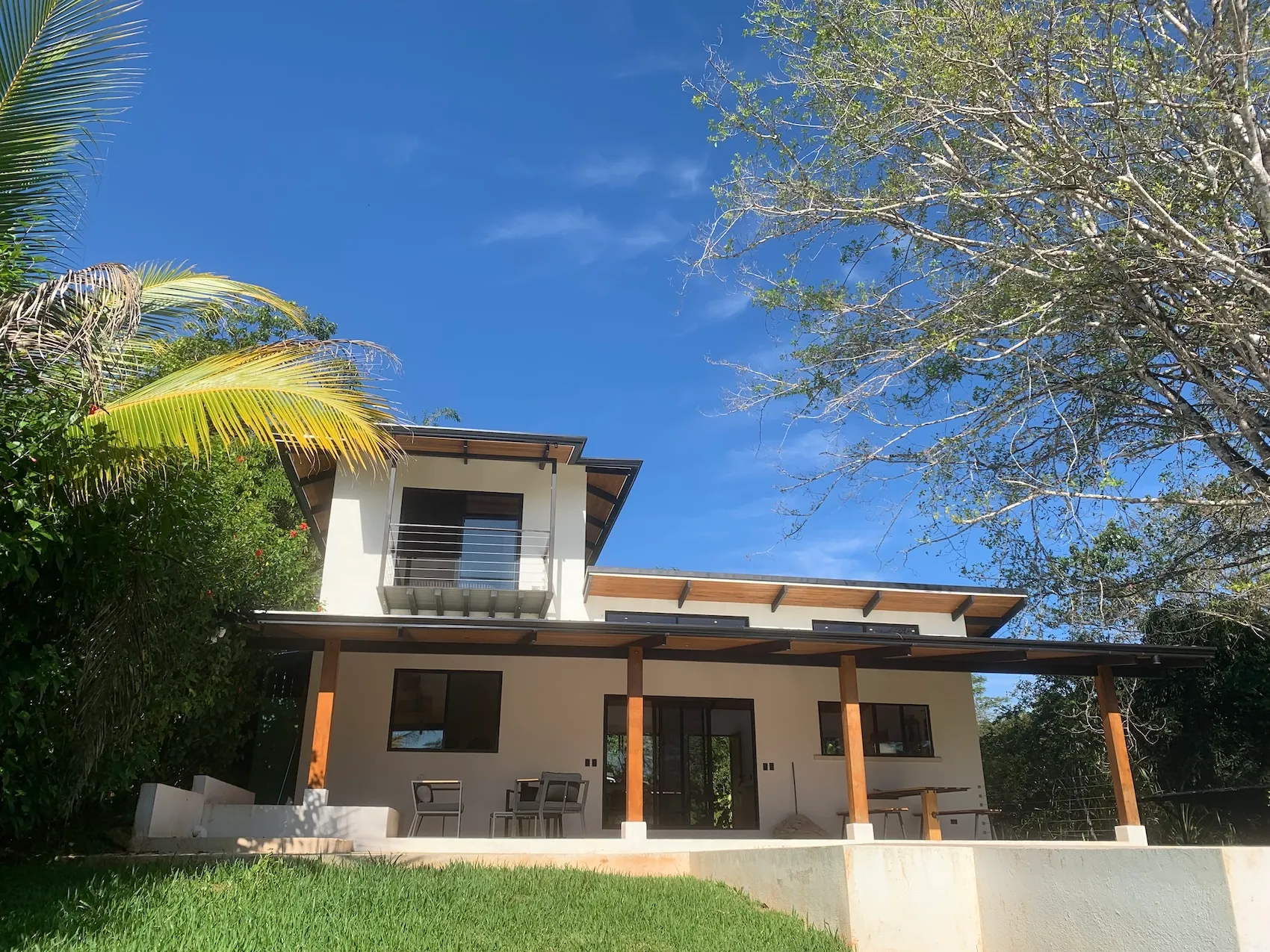 2 Bedroom Home with Pool with Expansion Potential – A Stylish Sanctuary in Delicias Near Montezuma. - image 2