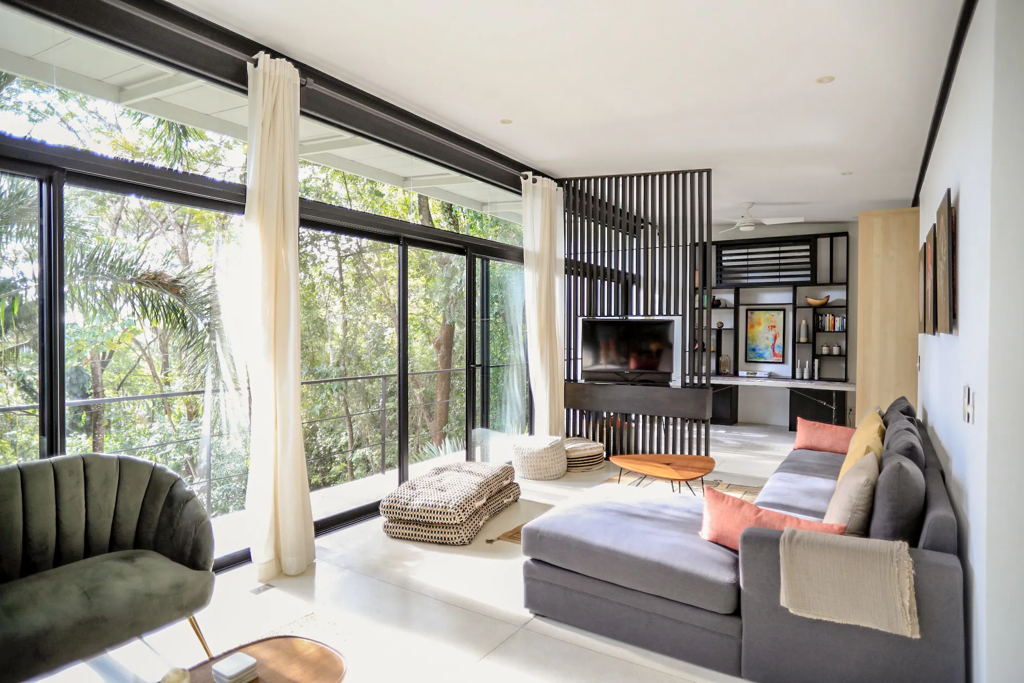 Lovely two bedroom house minutes from Hermosa Beach with pool - image 6