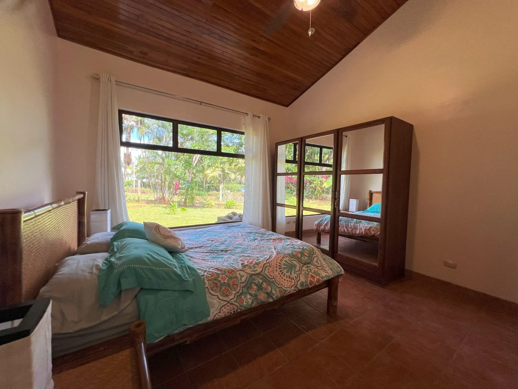 Charming 3-Bedroom, 3-Bathroom House with Pool Near Tango Mar – A Tropical Oasis - image 14