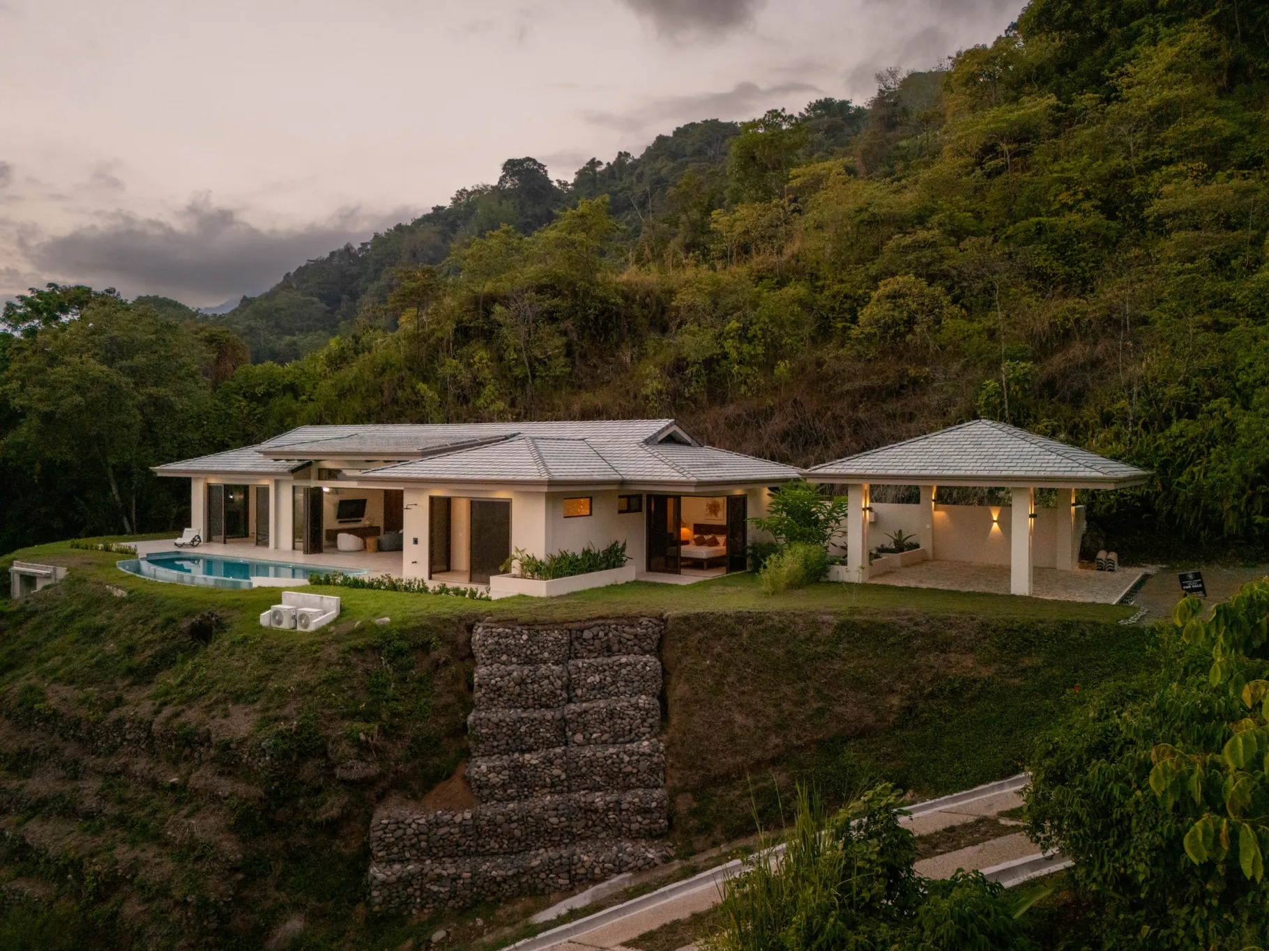SUNSET OCEAN VIEW HOUSE IN OJOCHAL, COSTA RICA – CASA TRANQUILIDAD - image 3