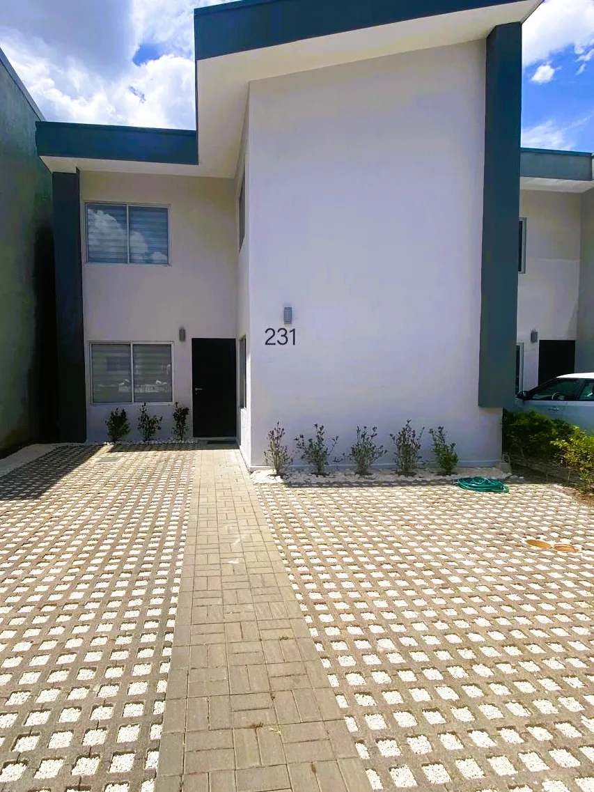 MODERN CONDOMINIUM IN LA GUACIMA, ALAJUELA - image 4