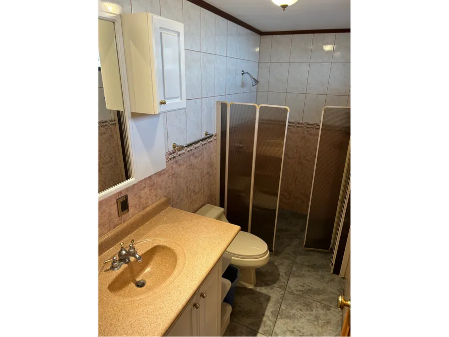 FULLY FURNISHED ONE-LEVEL HOUSE FOR RENT IN LA FAVORITA, ROHRMOSER - image 15