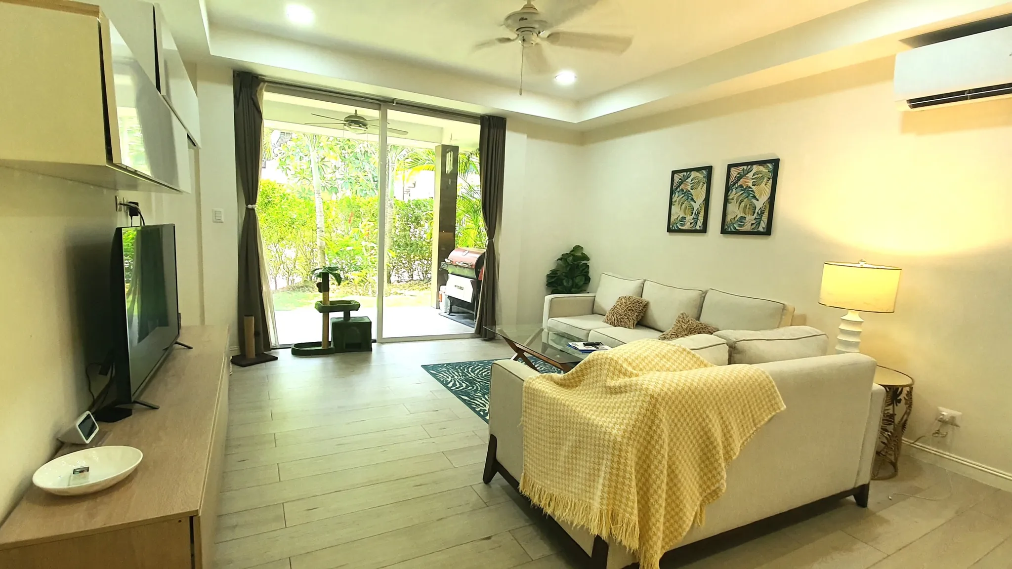 Charming Apartment for Sale in La Floresta, Herradura - image 10
