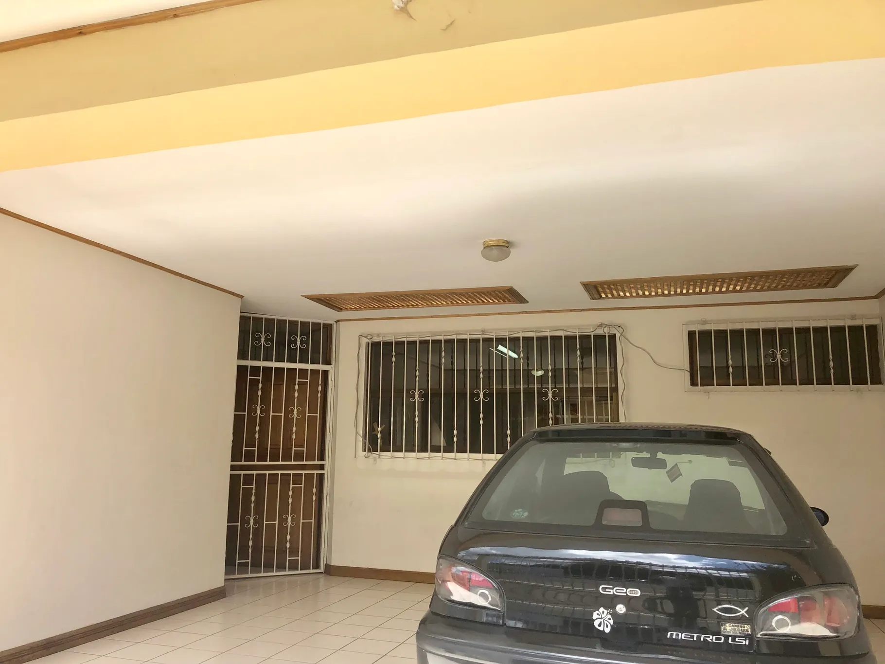 Sale / Nice House in Trejos Montealegre Residential, San Rafael, Escazu, San Jose - image 8