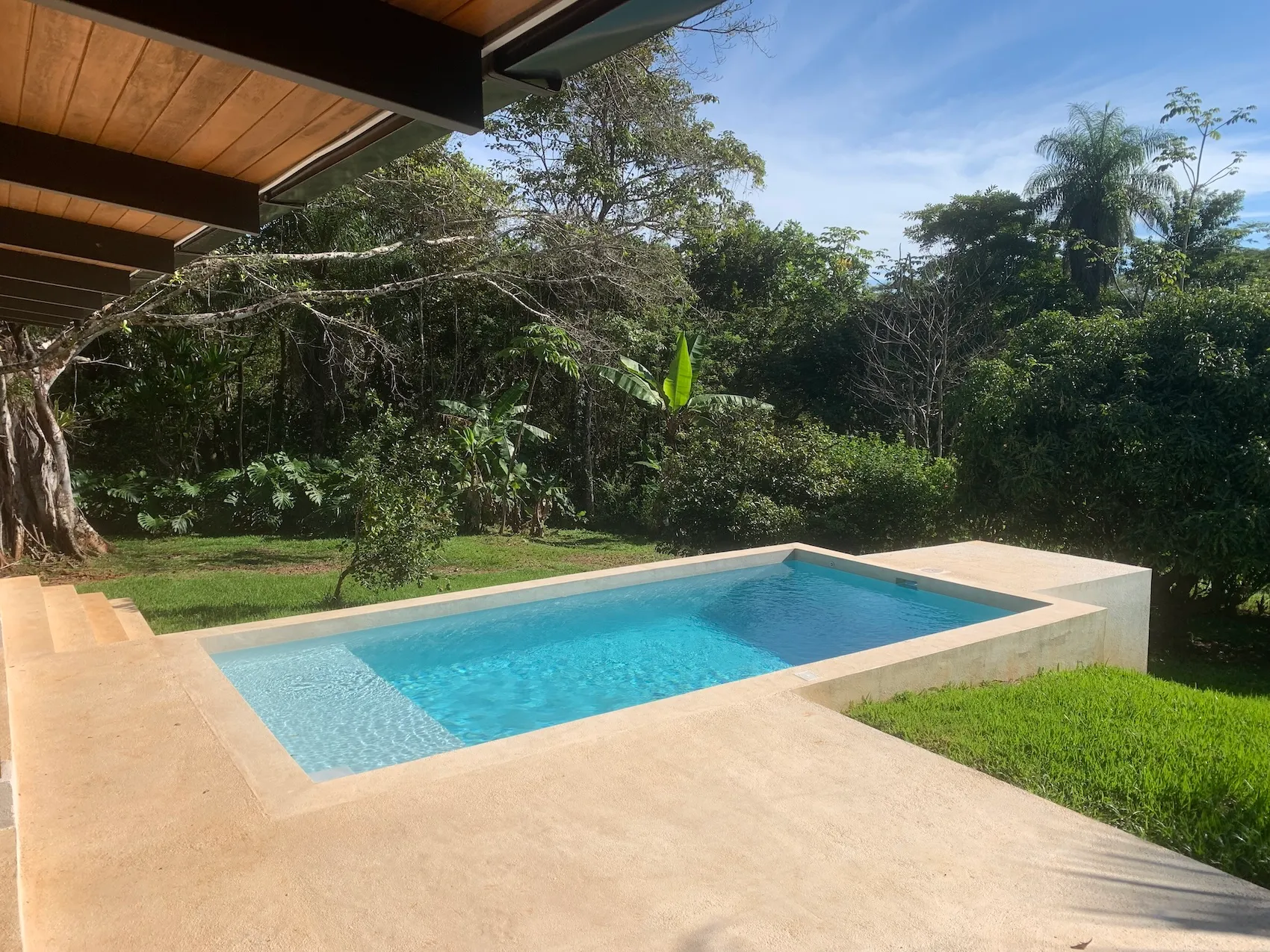 2 Bedroom Home with Pool with Expansion Potential – A Stylish Sanctuary in Delicias Near Montezuma. - image 7