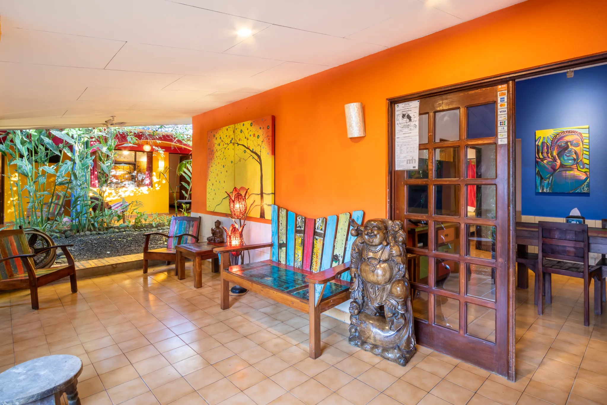 Budha House, Your Hotel and Comercial in the Heart of Jaco Main Street - image 6