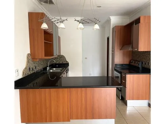 Rent / Beautiful Apartment in Condominium, Escazu, San Jose  - image 8