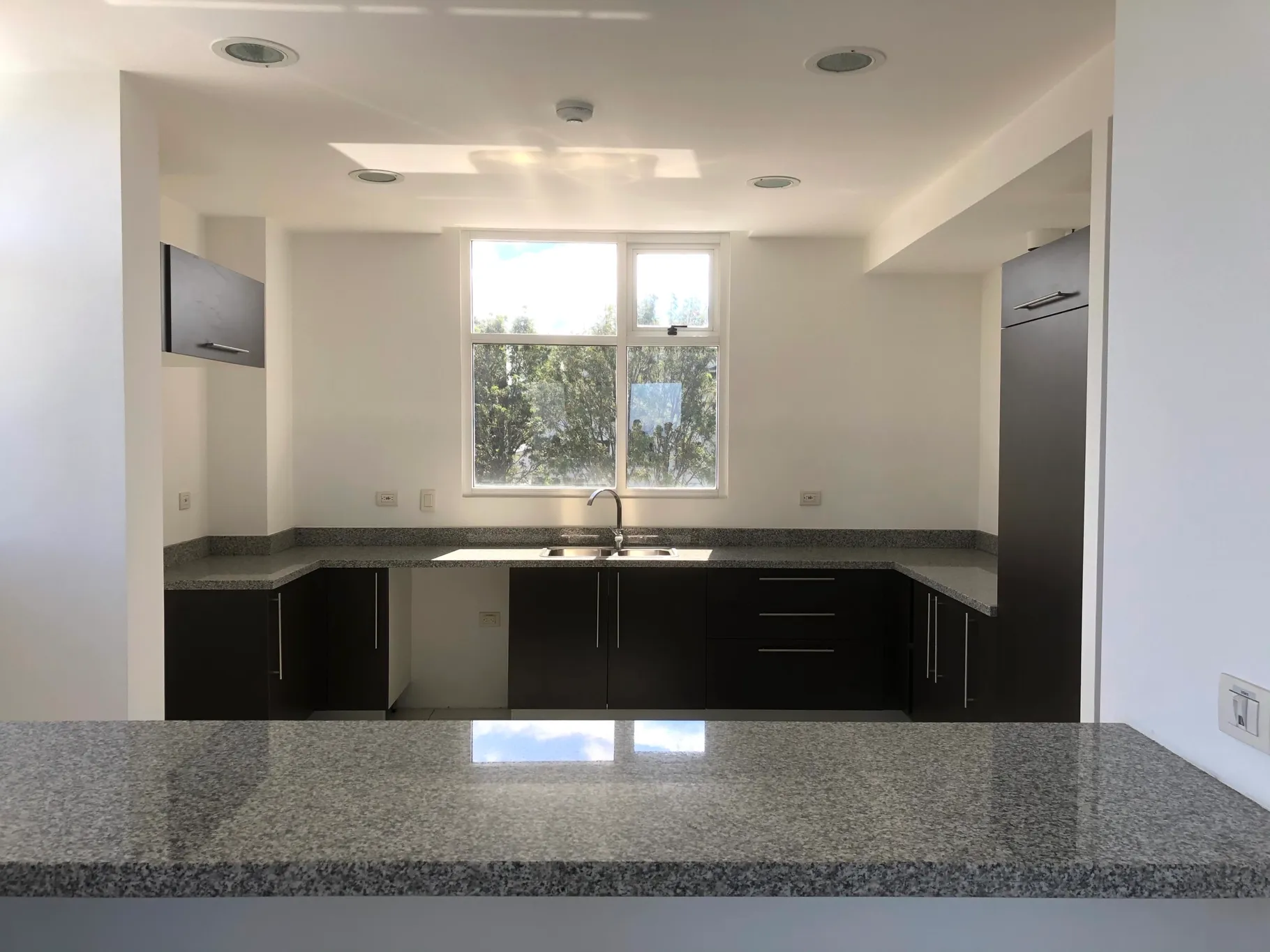 SALE/LUXURY APARTMENTS IN CONDOMINIUM, SAN RAFAEL, ESCAZU, SAN JOSE - image 8