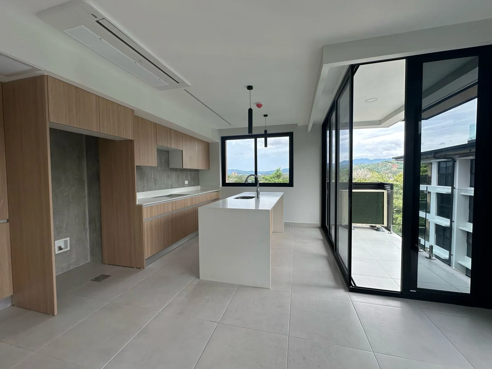 APARTMENTS FOR SALE IN TORRES DEL MAR JACO - image 11