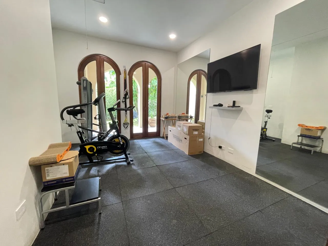 For Sale: House with Spectacular Views in Santa Ana - image 11
