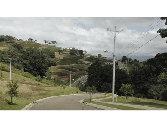 Condominium Lots with Perfect Views - image 13