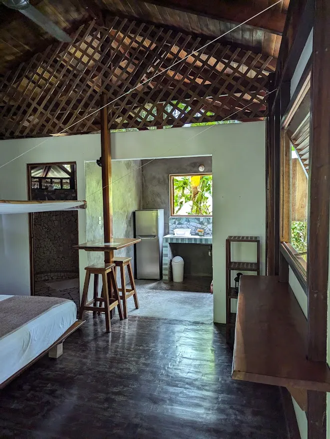 Bed and Breakfast 4 bungalows 2 duplex cabinas pool walking distance to the beach in Santa Teresa - image 6