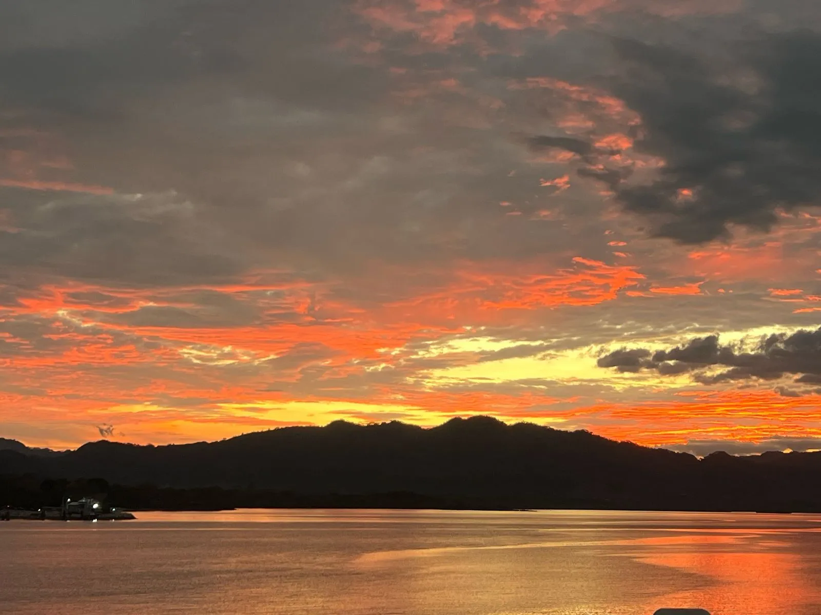 Incredible Ocean view lot in Roma del Mar - image 3