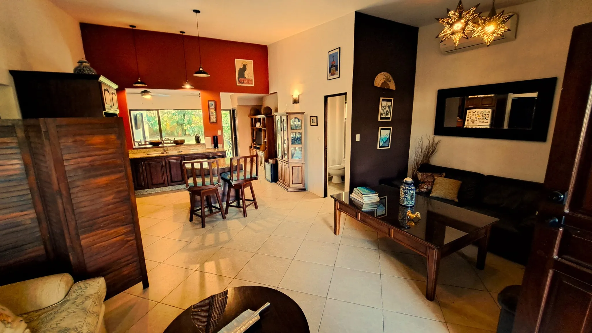 4-bedroom Detached Home with large Backyard near downtown Jacó - image 10