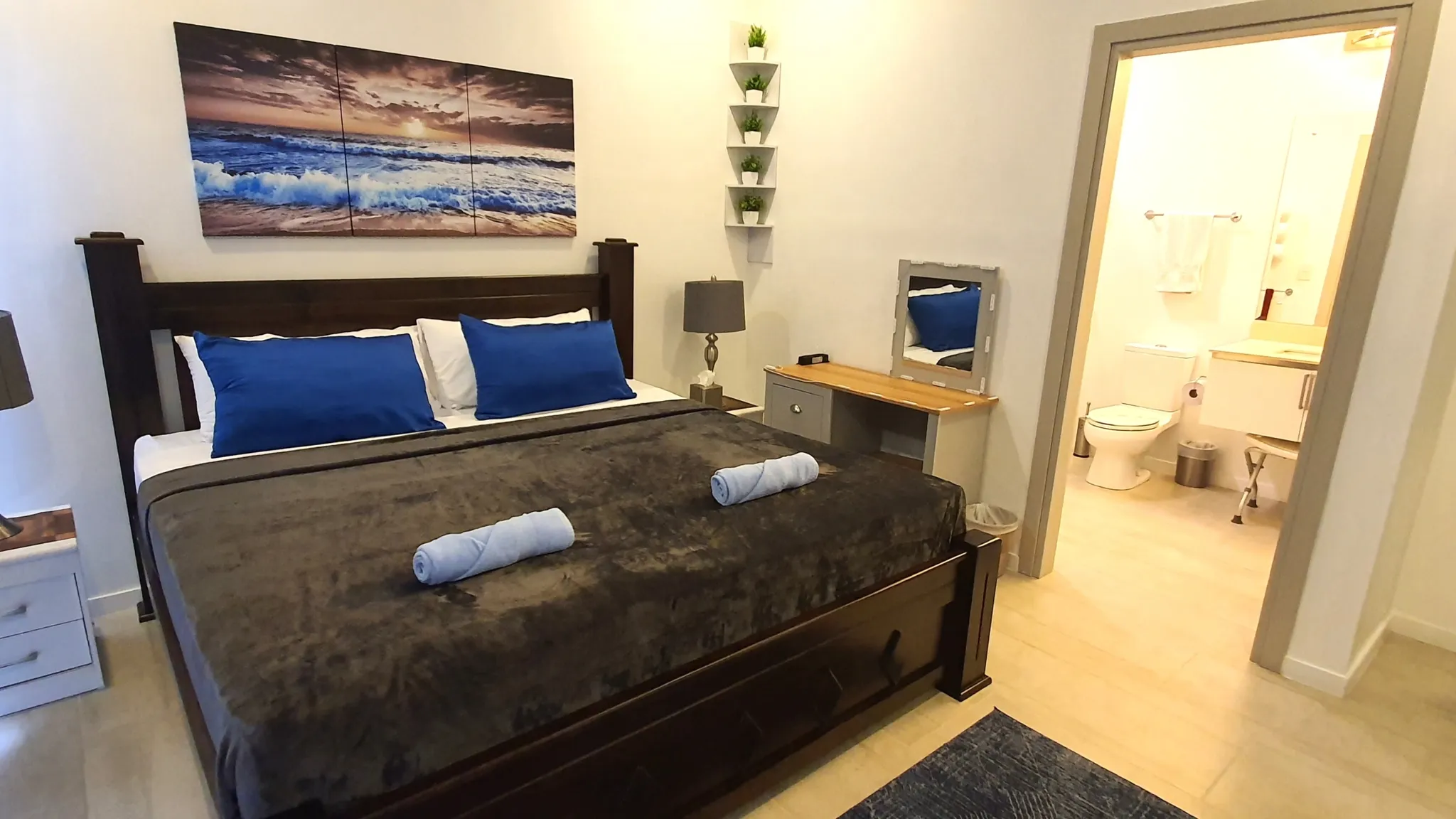 Stylish 2-Bedroom Condo in South side of Jaco – Walk to the Ocean - image 12