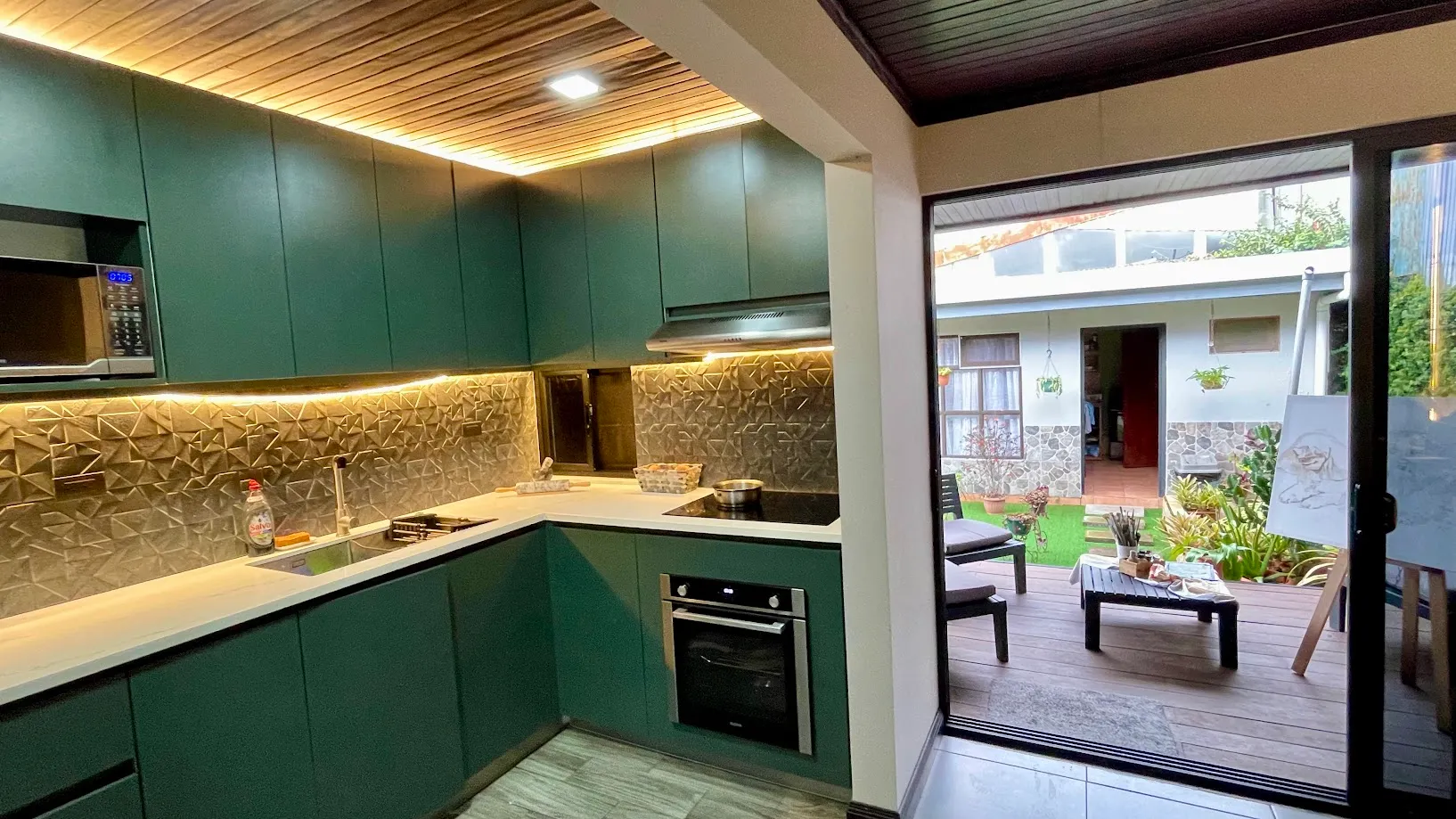 HOUSE WITH APARTMEN FOR SALE IN SAN RAMON, ALAJUELA   - image 12