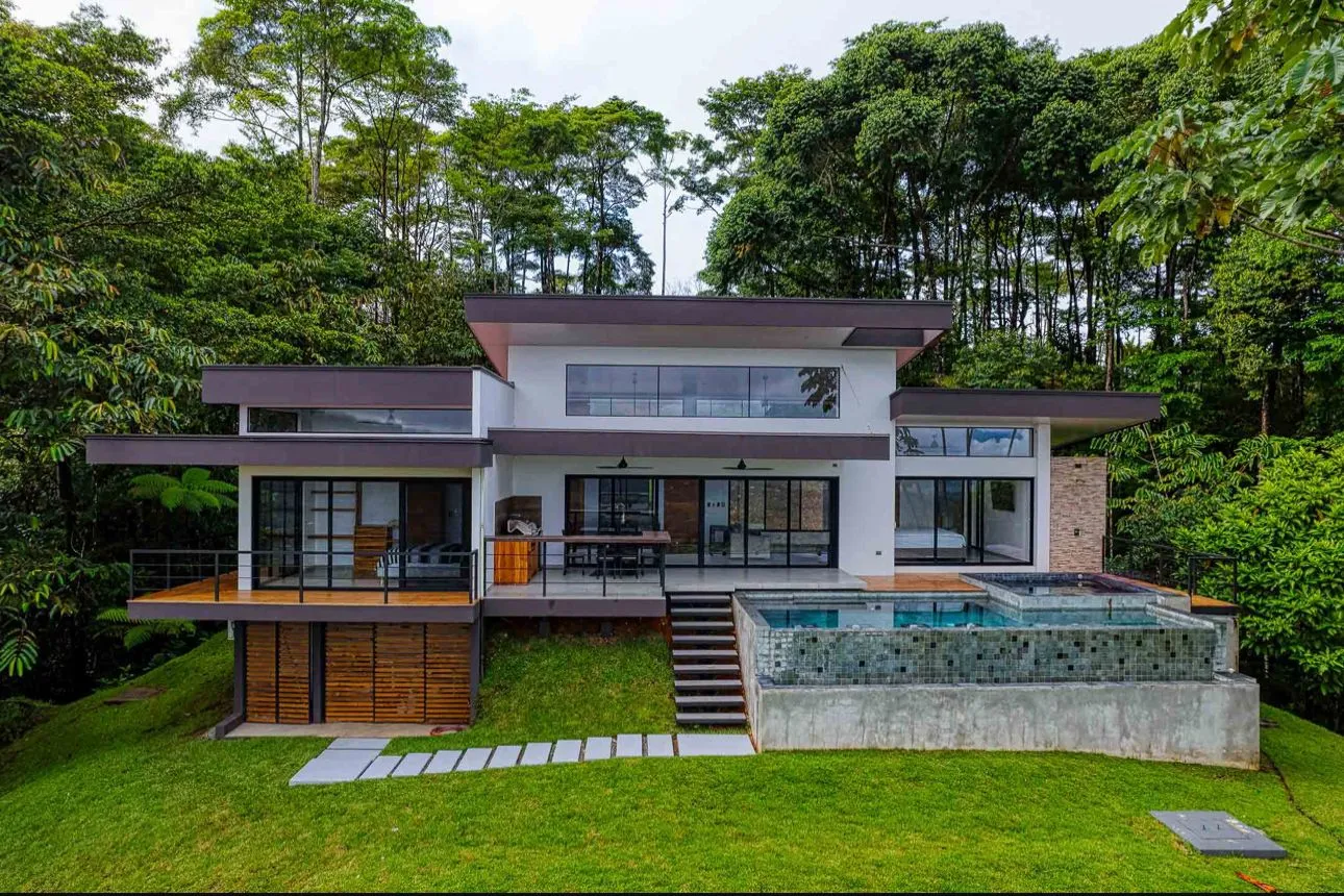 MOUNTAIN & VALLEY VIEW LUXURY HOUSE IN ESCALERAS, COSTA RICA – KONGO HOUSE - image 2